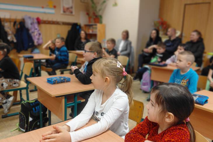 Iskol�ba h�vogat� 