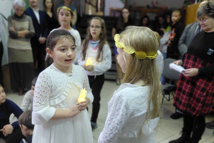 KAR�CSONY ISKOL�NKBAN 2025.