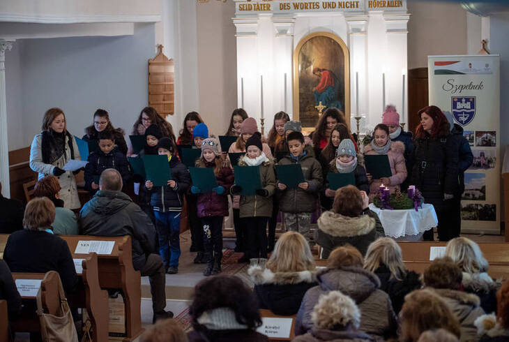 Adventi koszornekls